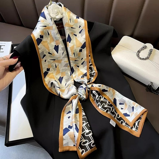 Schals mit speziellem Muster Modell X7