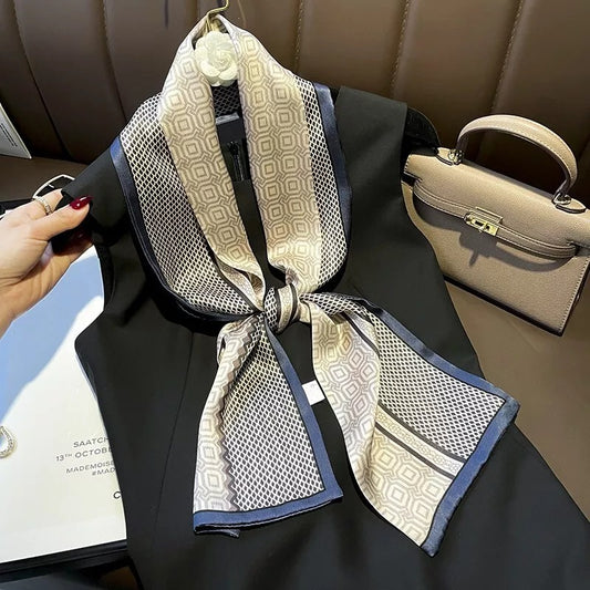 Schals mit speziellem Muster Modell X5